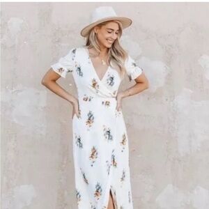 Madewell Ruffle Sleeve V-neck Maxi Dress in Classic Corsage Size 6 Cream